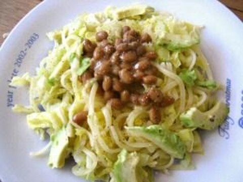 エスニック納豆パスタ　340kcal